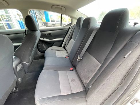 Used 2024 Nissan Sentra SV FWD image 26