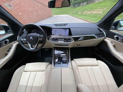 Used 2019 BMW X5 xDrive40i w/ Convenience Package AWD/4WD image 42
