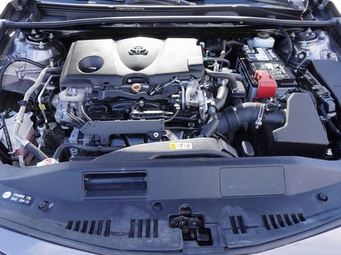 Used 2019 Toyota Camry LE image 24