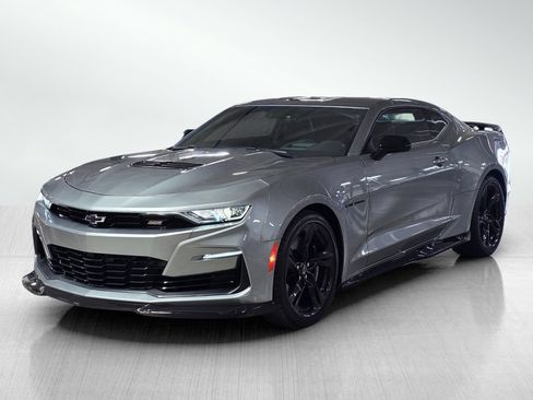 Used 2023 Chevrolet Camaro SS RWD image 3