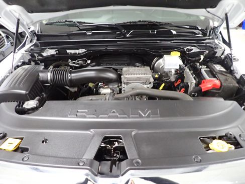 Used 2021 RAM 1500 Laramie image 24