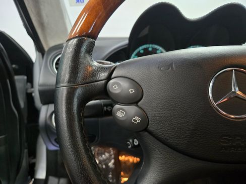 Used 2007 Mercedes-Benz SL 600 image 31