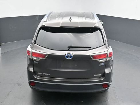 Used 2015 Toyota Highlander Limited image 16