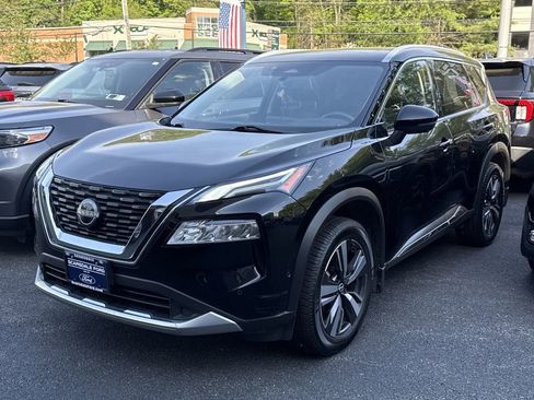 Used 2023 Nissan Rogue Platinum w/ Platinum Premium Package AWD/4WD image 3