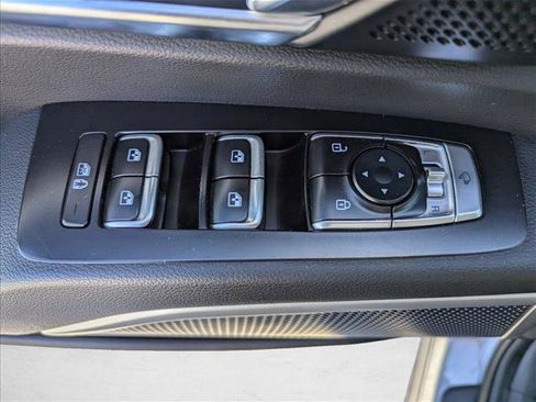 Used 2022 Kia Telluride EX w/ Towing Package AWD/4WD image 10
