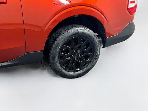 Used 2024 Ford Maverick Lariat AWD/4WD image 30