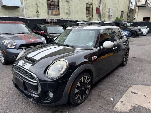 Used 2015 MINI Cooper S FWD image 1