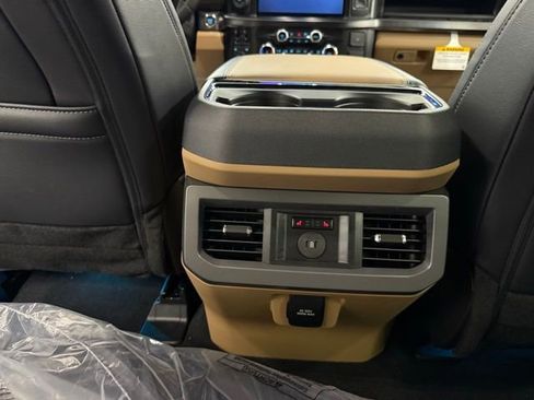 New 2026 Ford F350 Lariat w/ Lariat Ultimate Package image 18