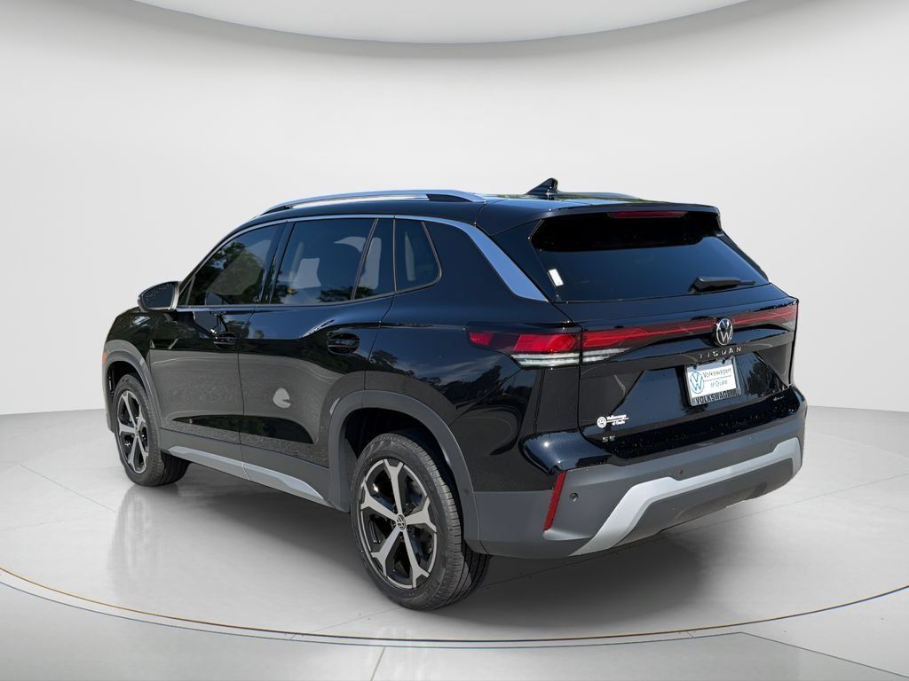 New 2026 Volkswagen Tiguan SE AWD/4WD image 7