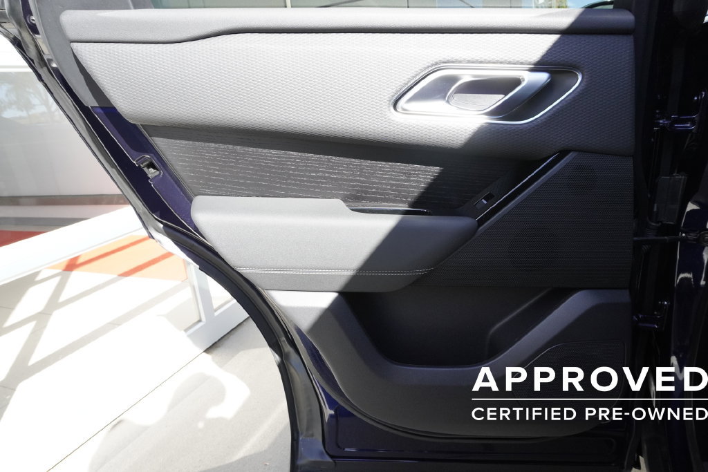 Used 2023 Land Rover Range Rover Velar R-Dynamic S AWD/4WD image 28