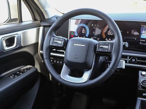 New 2026 Hyundai Santa Fe SE FWD image 17