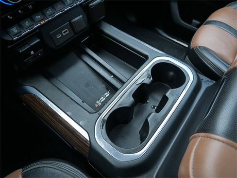 Used 2020 Chevrolet Silverado 3500 High Country w/ Z71 Off-Road Package image 19