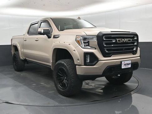 Used 2021 GMC Sierra 1500 AT4 w/ AT4 Premium Package AWD/4WD image 1