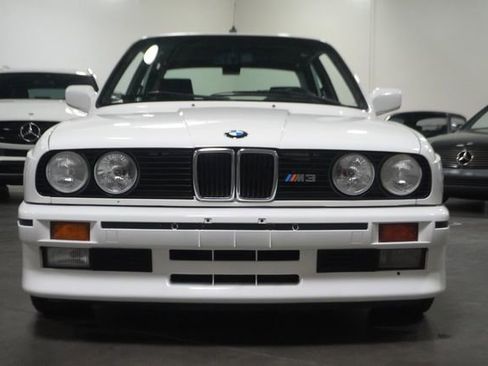 Used 1991 BMW M3 Coupe image 3