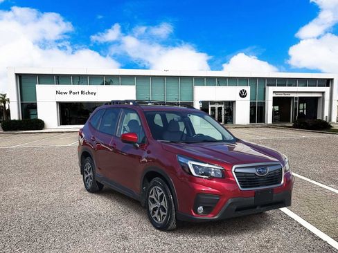 Used 2021 Subaru Forester Premium w/ Popular Package #1 image 2