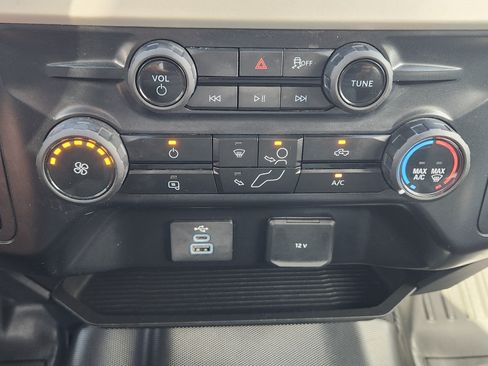 Used 2025 Ford F250 XLT AWD/4WD image 14