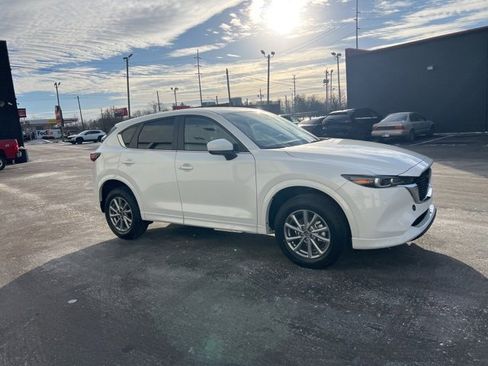 New 2025 MAZDA CX-5 AWD 2.5 S w/ Select Package image 2