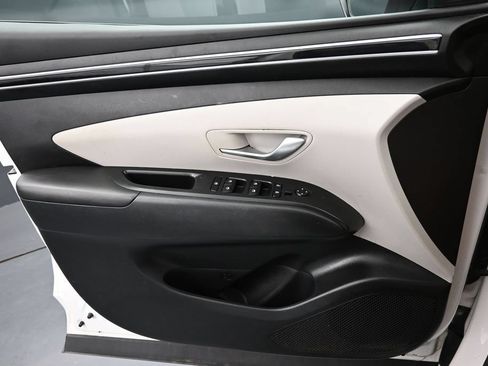 Used 2024 Hyundai Tucson SE FWD image 9