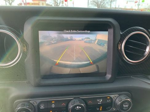 Used 2020 Jeep Wrangler Unlimited Rubicon image 15