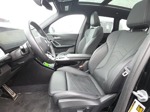 Used 2025 BMW X1 xDrive28i image 12
