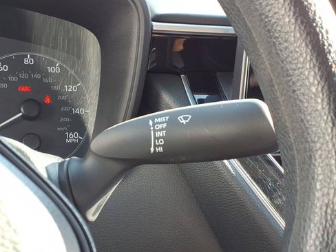 Used 2024 Toyota Corolla LE FWD image 27