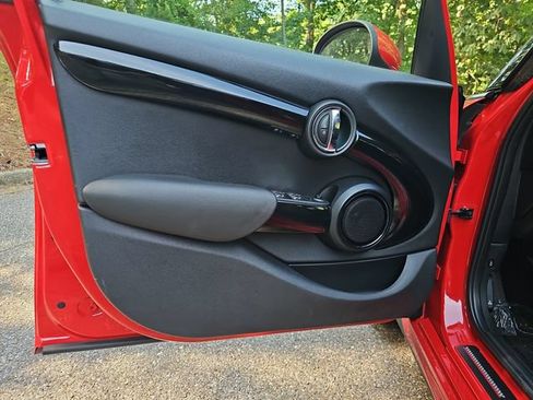 Used 2016 MINI Cooper S FWD image 8