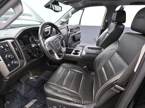 Used 2018 GMC Sierra 2500 Denali w/ Duramax Plus Package image 26