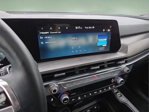 Used 2025 Kia Telluride SX X-Line image 17