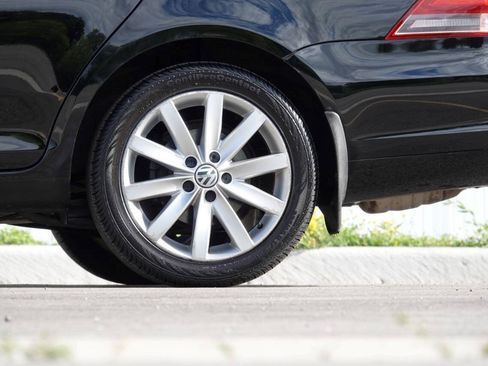 Used 2012 Volkswagen Jetta TDI FWD image 43
