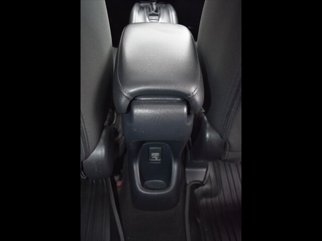 Used 2018 Honda HR-V EX image 28