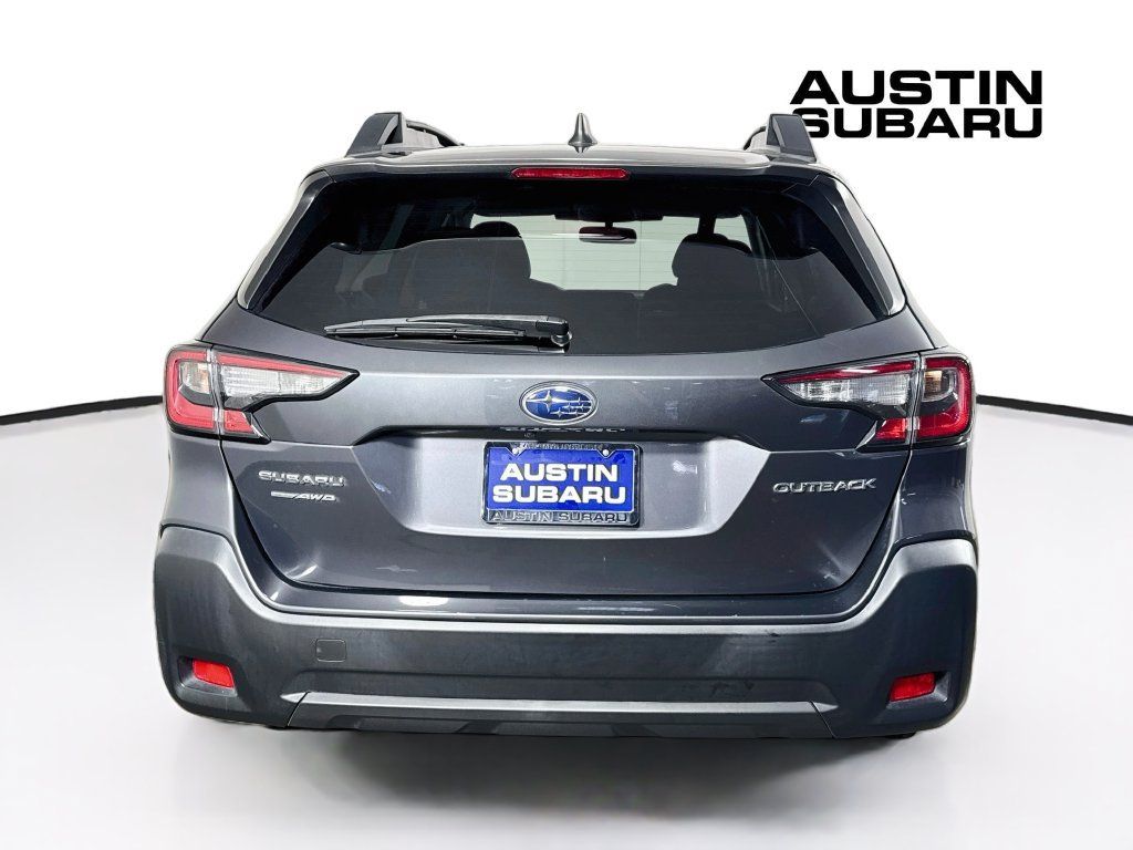 Used 2023 Subaru Outback Premium AWD/4WD image 6