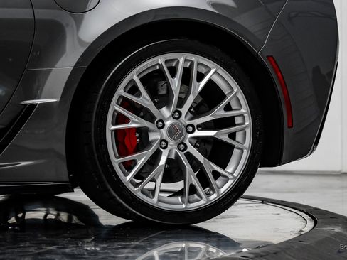 Used 2016 Chevrolet Corvette Z06 w/ 2LZ Preferred Equipment Group image 98