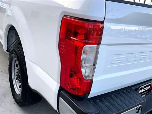 Used 2020 Ford F250 XL w/ Power Equipment Group image 28