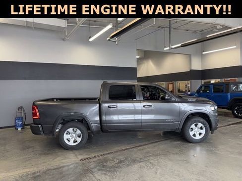 New 2026 RAM 1500 Big Horn AWD/4WD image 10