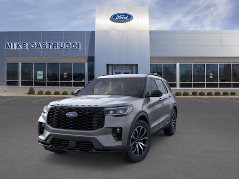 New 2025 Ford Explorer ST-Line w/ Premium Package RWD image 2