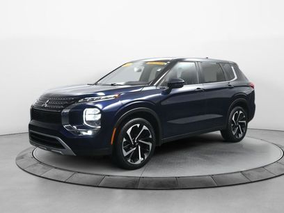 Used 2024 Mitsubishi Outlander SE