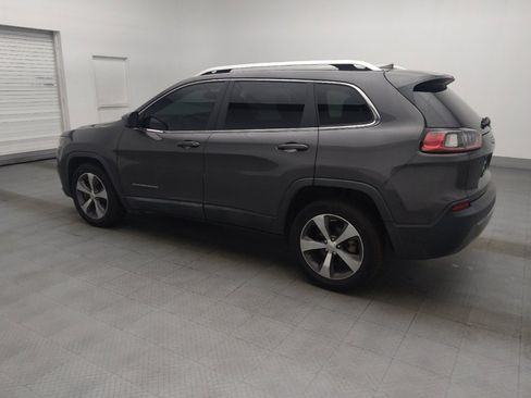 Used 2020 Jeep Cherokee Limited FWD image 3