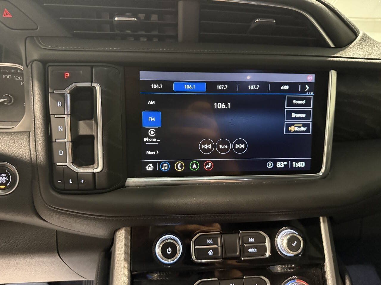 Used 2021 GMC Yukon Denali w/ Denali Ultimate Package AWD/4WD image 22