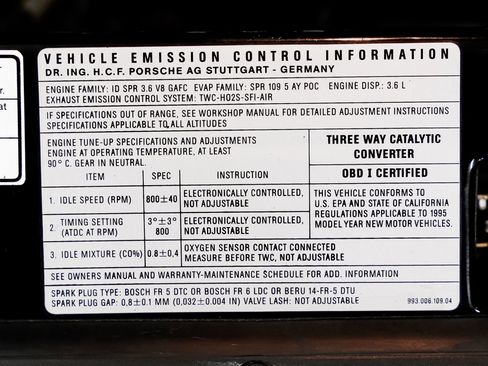 Used 1995 Porsche 911 Carrera RWD image 45