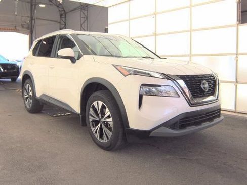 Used 2023 Nissan Rogue SV w/ SV Premium B Package AWD/4WD image 1