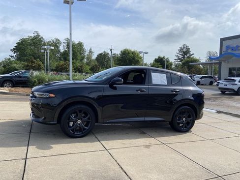 Used 2024 Dodge Hornet R/T w/ R/T Blacktop Package AWD/4WD image 6