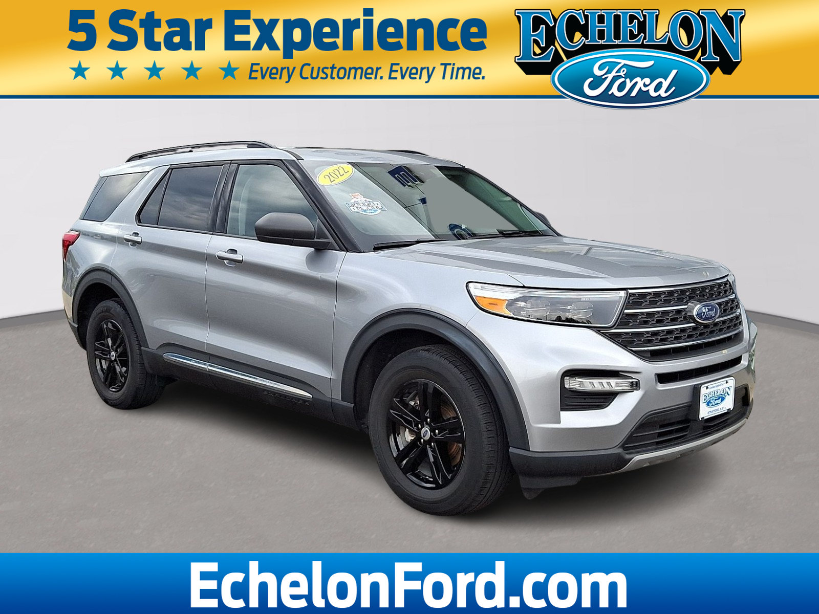 Certified 2022 Ford Explorer XLT w/ Equipment Group 202A AWD/4WD image 1