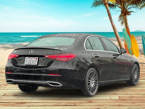 Used 2023 Mercedes-Benz C 300 Sedan image 5