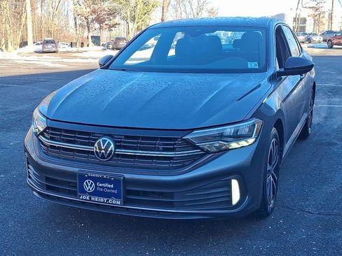 Certified 2023 Volkswagen Jetta Sport image 4