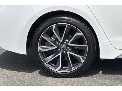 Used 2021 Toyota Corolla SE w/ Carpet Mat Package (TMS) FWD image 29