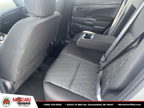 Used 2025 Mitsubishi Outlander Sport AWD image 12