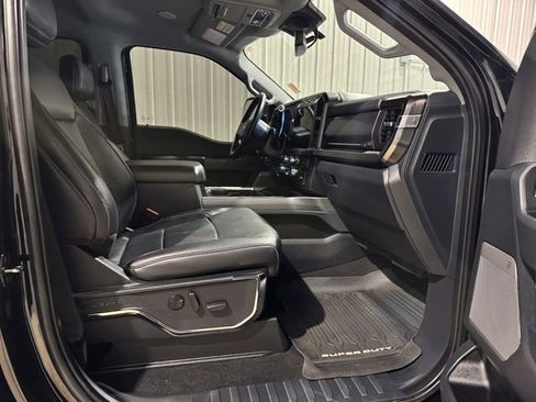 Used 2023 Ford F250 Lariat w/ Lariat Ultimate Package image 23