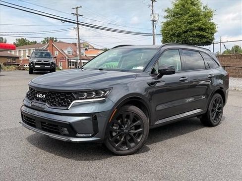Used 2022 Kia Sorento SX FWD image 2