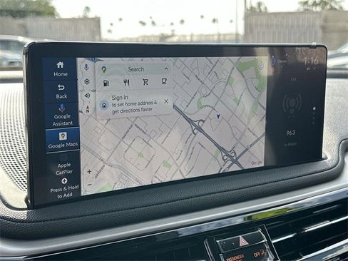 Used 2025 Acura MDX SH-AWD image 13