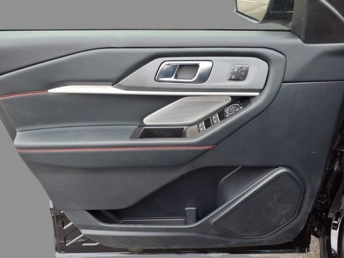 New 2026 Ford Explorer ST image 15